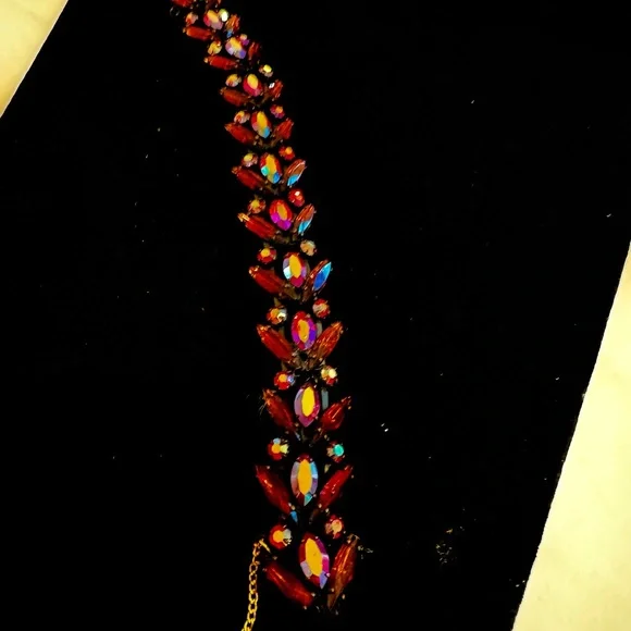 Regency red bracelet. - Picture 2 of 4